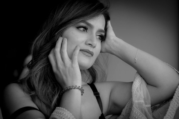 What are the best ways to maximize storage in a UK flat?