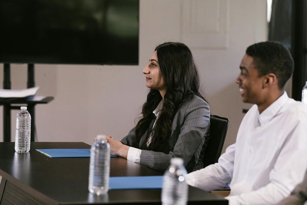 How Can UK Businesses Navigate Emerging Industry Trends?